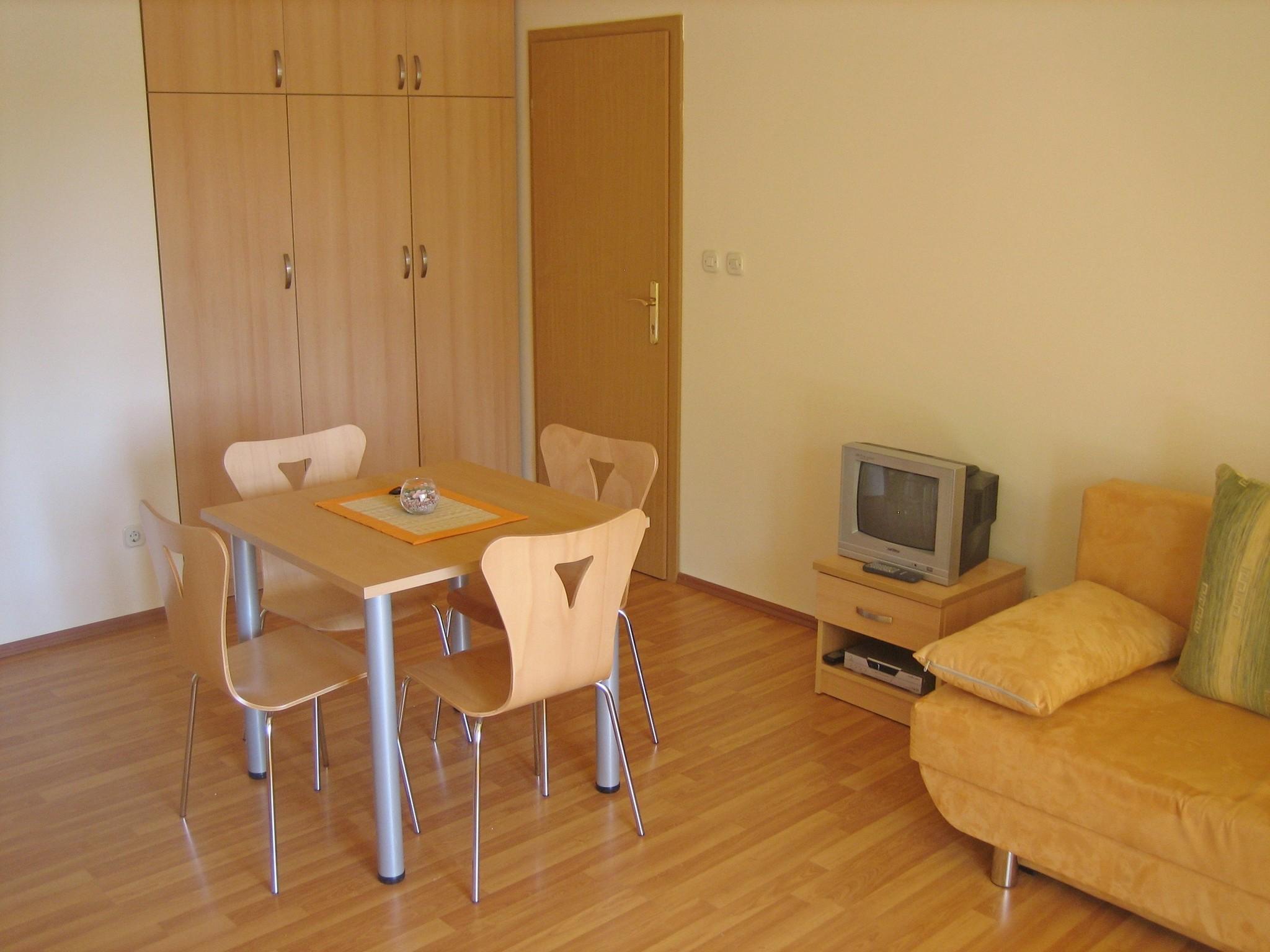 Mladen Hotel Omis Bagian luar foto