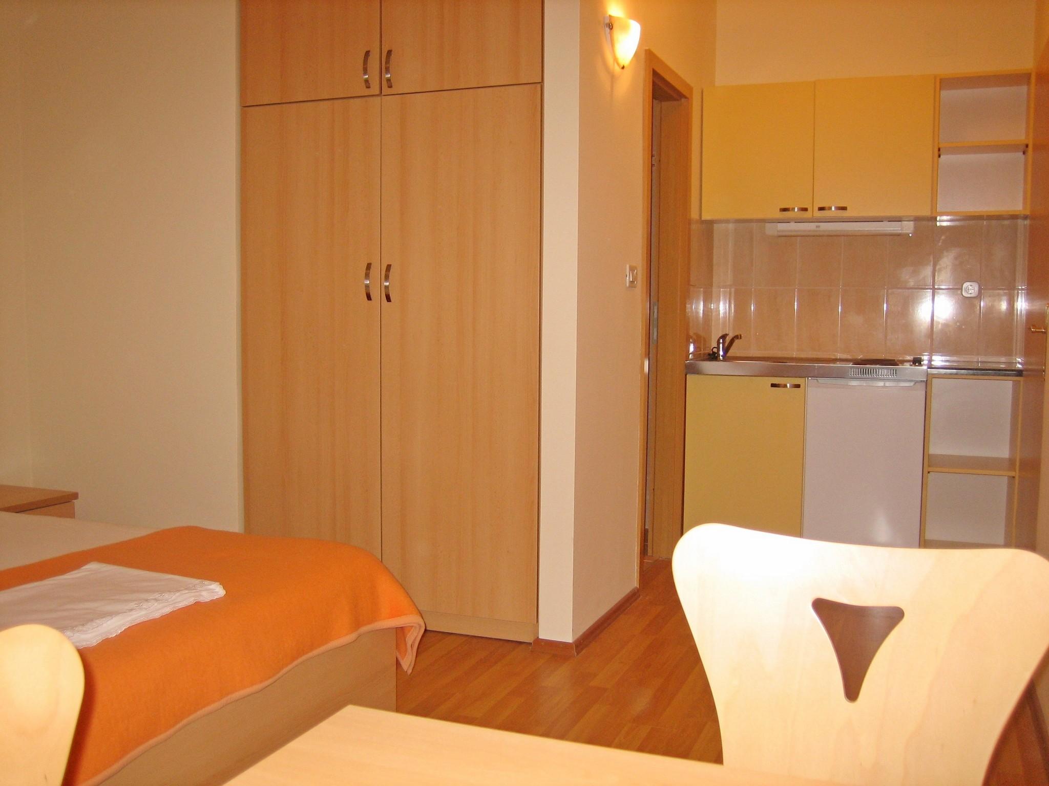 Mladen Hotel Omis Bagian luar foto